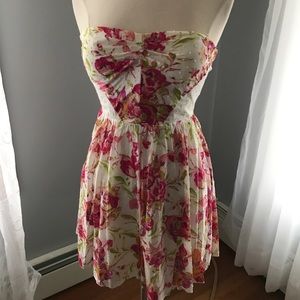 *WORN ONCE* Speechless Floral Dress